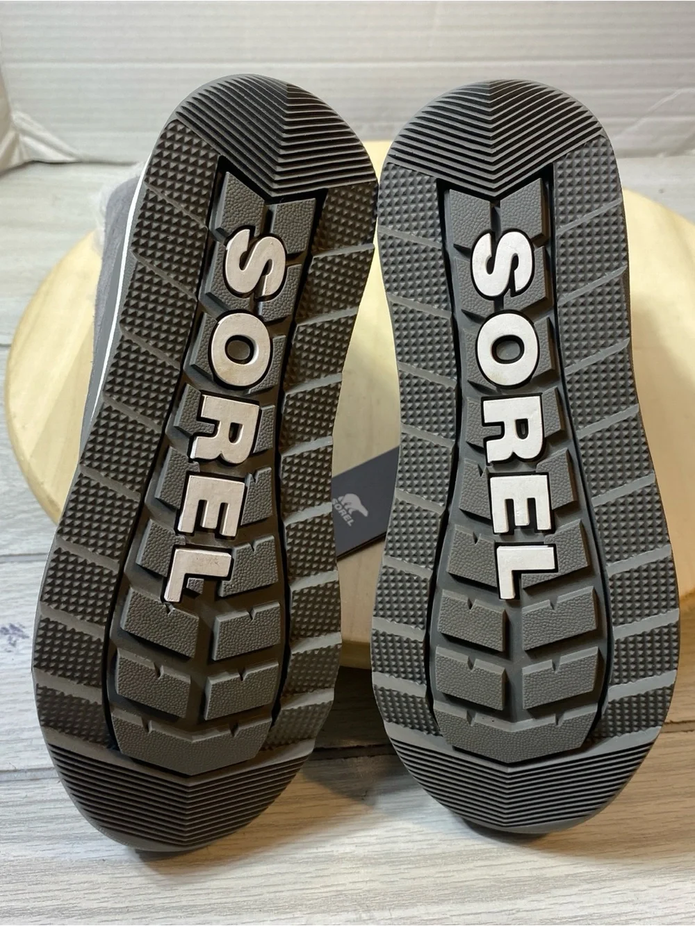 SOREL Youth Waterproof Insulated Snow Boots Grey Pink Size US 2 NEW